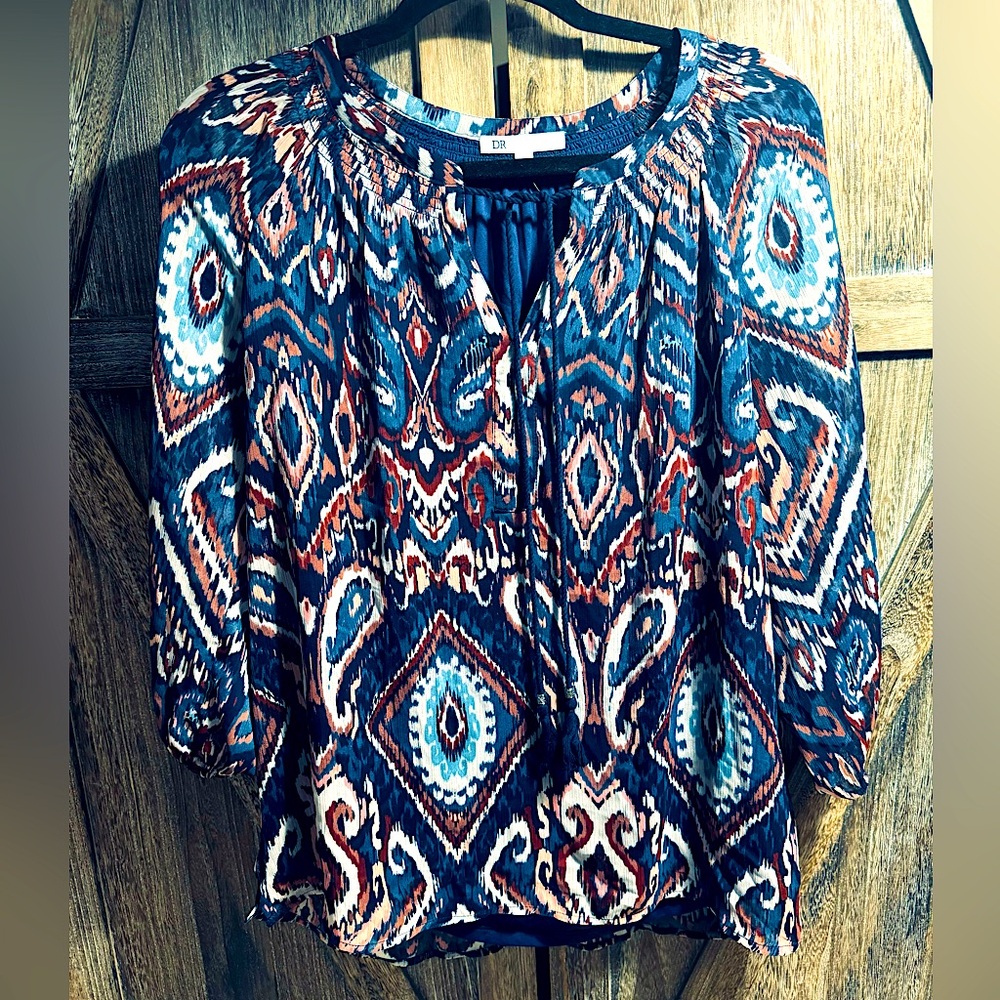 Loose hobo blouse